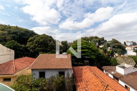 Casa à venda com 220m², 3 quartos e 4 vagasVista do Corredor Lateral