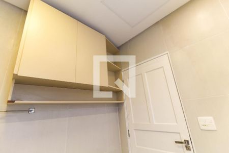 Casa à venda com 100m², 3 quartos e 2 vagas Casa à venda com 100m², 3 quartos e 2 vagasBanheiro