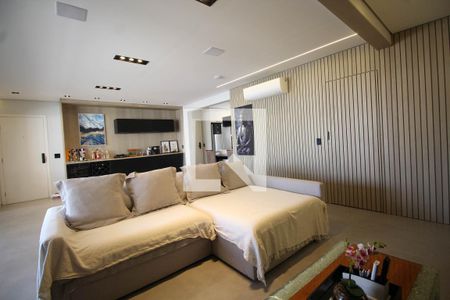 Sala de apartamento à venda com 3 quartos, 160m² em Vila Paulicéia, São Paulo