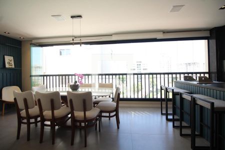 Sala de apartamento à venda com 3 quartos, 160m² em Vila Paulicéia, São Paulo