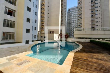 Apartamento para alugar com 160m², 4 quartos e 2 vagasÁrea comum - Piscina