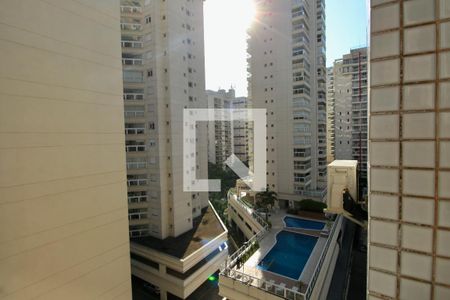 Apartamento para alugar com 160m², 4 quartos e 2 vagasVista