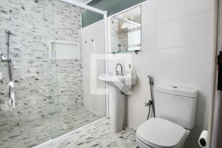 Apartamento para alugar com 160m², 4 quartos e 2 vagasBanheiro Suíte