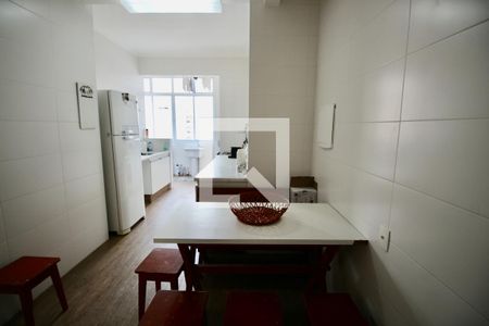 Apartamento para alugar com 160m², 4 quartos e 2 vagasCozinha