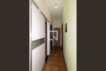 Apartamento à venda com 60m², 2 quartos e sem vagaCorredor