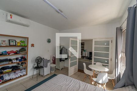 Casa à venda com 182m², 3 quartos e 4 vagasQuarto 