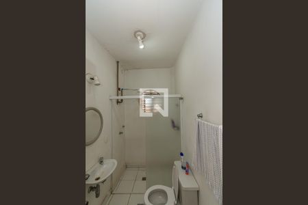 Casa à venda com 182m², 3 quartos e 4 vagasBanheiro 
