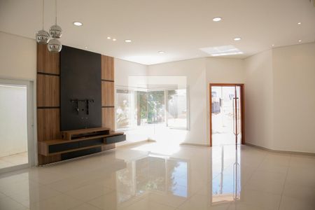 Sala de casa de condomínio para alugar com 3 quartos, 240m² em Parque Ortolândia, Hortolândia