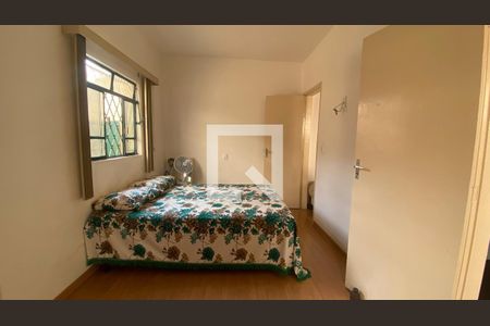 Casa à venda com 400m², 5 quartos e 2 vagas Casa à venda com 400m², 5 quartos e 2 vagasEdícula