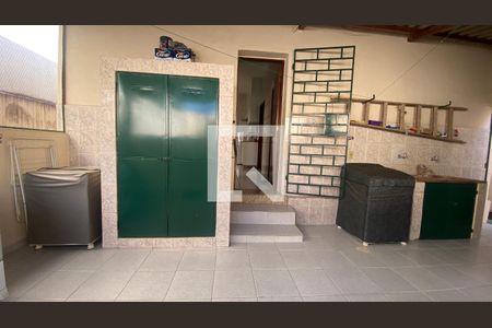 Casa à venda com 400m², 5 quartos e 2 vagas Casa à venda com 400m², 5 quartos e 2 vagasÁrea de Serviço