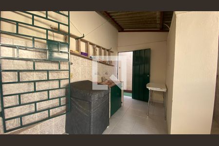 Casa à venda com 400m², 5 quartos e 2 vagas Casa à venda com 400m², 5 quartos e 2 vagasÁrea de Serviço