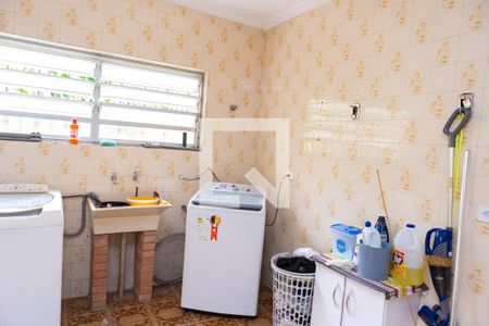 Casa à venda com 260m², 3 quartos e 4 vagas Casa à venda com 260m², 3 quartos e 4 vagasÁrea de Serviço