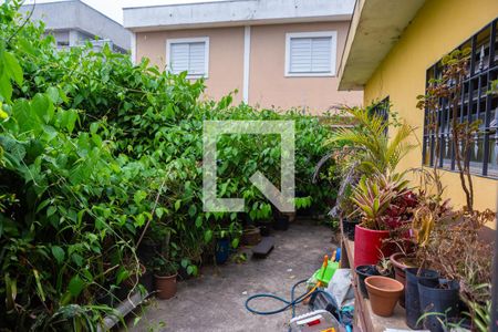 Casa à venda com 260m², 3 quartos e 4 vagas Casa à venda com 260m², 3 quartos e 4 vagasQuintal