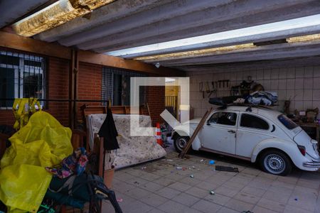 Casa à venda com 260m², 3 quartos e 4 vagas Casa à venda com 260m², 3 quartos e 4 vagasGaragem