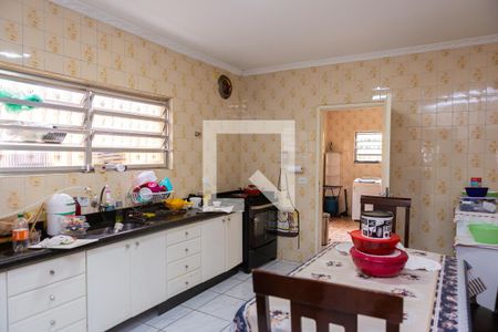 Casa à venda com 260m², 3 quartos e 4 vagas Casa à venda com 260m², 3 quartos e 4 vagasCozinha