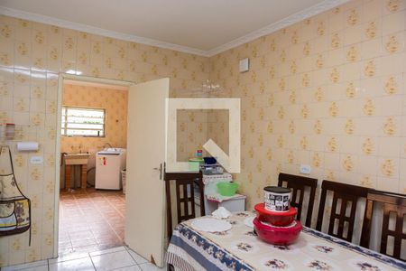 Casa à venda com 260m², 3 quartos e 4 vagas Casa à venda com 260m², 3 quartos e 4 vagasCozinha