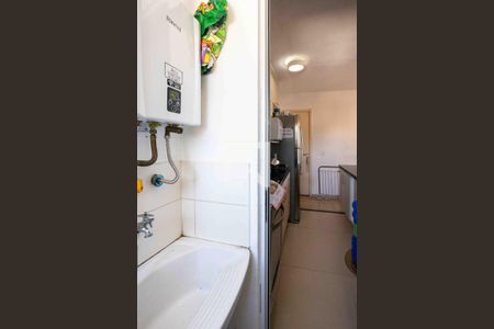 Apartamento para alugar com 60m², 3 quartos e 1 vagaÁrea de Serviço