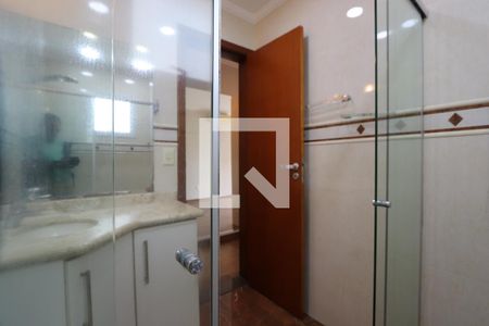 Casa à venda com 196m², 5 quartos e 4 vagasBanheiro da Suíte Master