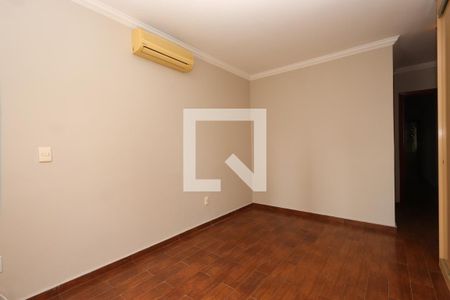 Suíte Master de casa para alugar com 5 quartos, 196m² em Parque da Vila Prudente, São Paulo