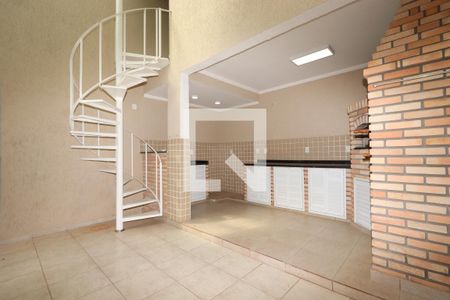 Casa à venda com 196m², 5 quartos e 4 vagasLazer/Quintal