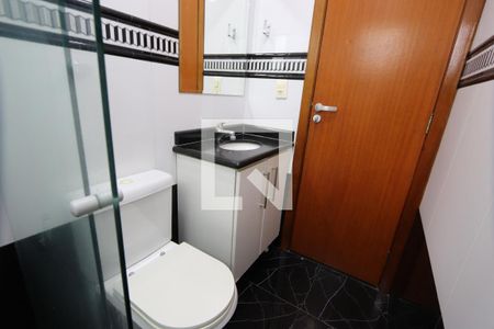 Casa à venda com 196m², 5 quartos e 4 vagasBanheiro da Suíte 2