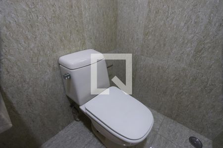 Casa à venda com 196m², 5 quartos e 4 vagasLavabo