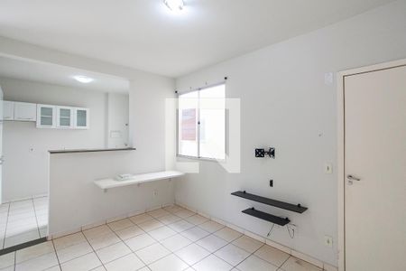 Sala de apartamento para alugar com 2 quartos, 45m² em Morada da Colina, Uberlândia