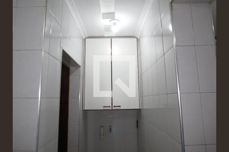 Casa à venda com 200m², 3 quartos e 3 vagasCozinha - Armários