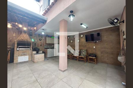 Casa à venda com 210m², 3 quartos e 2 vagasEspaço Gourmet