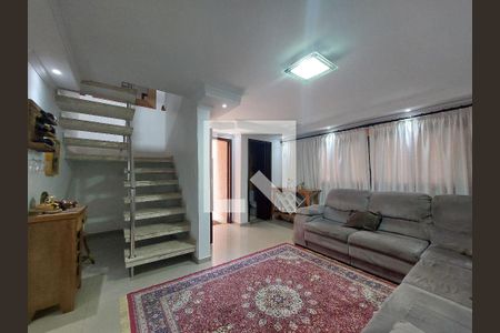 Sala de casa à venda com 3 quartos, 210m² em Jardim da Campina, São Paulo