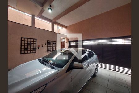 Casa à venda com 210m², 3 quartos e 2 vagasGaragem