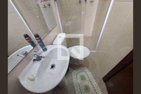 Casa à venda com 210m², 3 quartos e 2 vagasBanheiro da Edícula