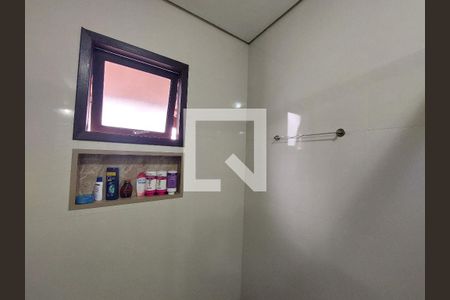 Casa à venda com 210m², 3 quartos e 2 vagasBanheiro 1