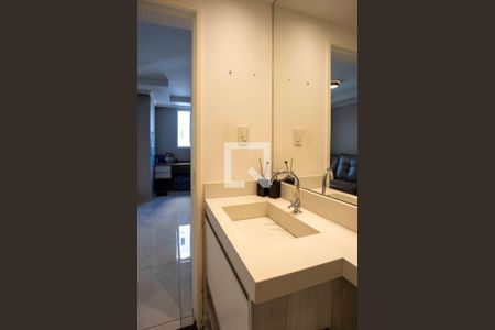 Banheiro Social de apartamento à venda com 2 quartos, 63m² em Centro, Diadema