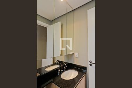 Apartamento para alugar com 60m², 2 quartos e 1 vaga Apartamento para alugar com 60m², 2 quartos e 1 vagaBanheiro da Suíte