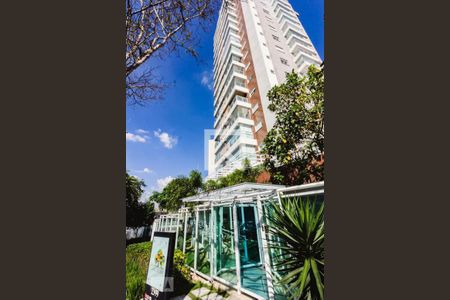 Apartamento para alugar com 60m², 2 quartos e 1 vaga Apartamento para alugar com 60m², 2 quartos e 1 vagaFachada