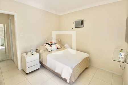 Quarto Suíte 3 de apartamento para alugar com 3 quartos, 135m² em Balneario Cidade Atlantica, Guarujá