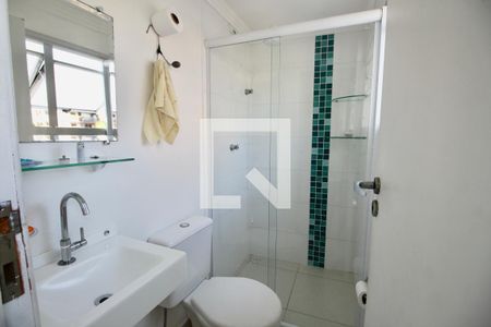 Banheiro Suíte de apartamento para alugar com 3 quartos, 135m² em Balneario Cidade Atlantica, Guarujá