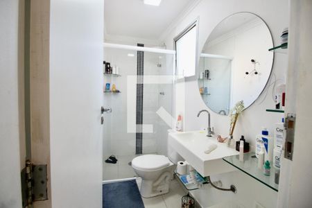 Apartamento para alugar com 135m², 3 quartos e 1 vaga Apartamento para alugar com 135m², 3 quartos e 1 vagaBanheiro Suíte 2