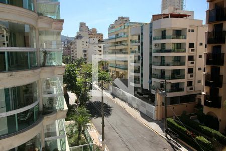 Vista de apartamento para alugar com 3 quartos, 135m² em Balneario Cidade Atlantica, Guarujá