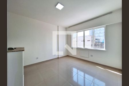 Sala/Quarto de apartamento à venda com 1 quarto, 26m² em Centro, Rio de Janeiro