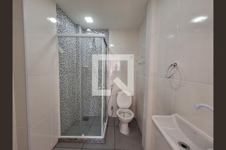 Banheiro  de apartamento à venda com 1 quarto, 26m² em Centro, Rio de Janeiro