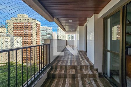 Apartamento para alugar com 150m², 3 quartos e 2 vagas Apartamento para alugar com 150m², 3 quartos e 2 vagasVaranda