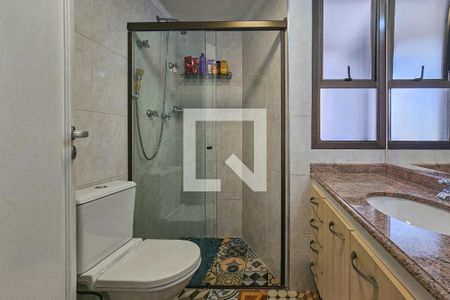 Apartamento para alugar com 150m², 3 quartos e 2 vagas Apartamento para alugar com 150m², 3 quartos e 2 vagasBanheiro da suíte