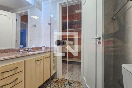 Apartamento para alugar com 150m², 3 quartos e 2 vagas Apartamento para alugar com 150m², 3 quartos e 2 vagasBanheiro da suíte