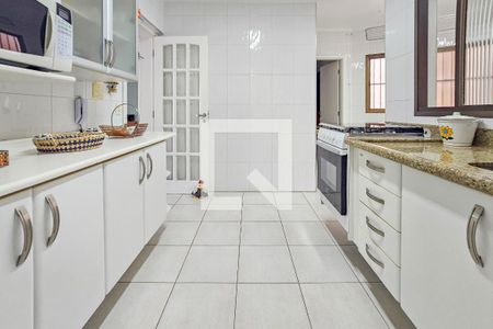 Apartamento para alugar com 150m², 3 quartos e 2 vagas Apartamento para alugar com 150m², 3 quartos e 2 vagasCozinha