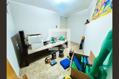 Casa à venda com 200m², 3 quartos e 5 vagasQuarto 3