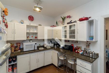 Apartamento à venda com 270m², 4 quartos e 3 vagasCozinha