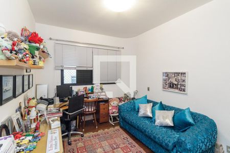 Apartamento à venda com 270m², 4 quartos e 3 vagasQuarto 4