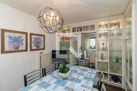 Apartamento à venda com 270m², 4 quartos e 3 vagasCopa